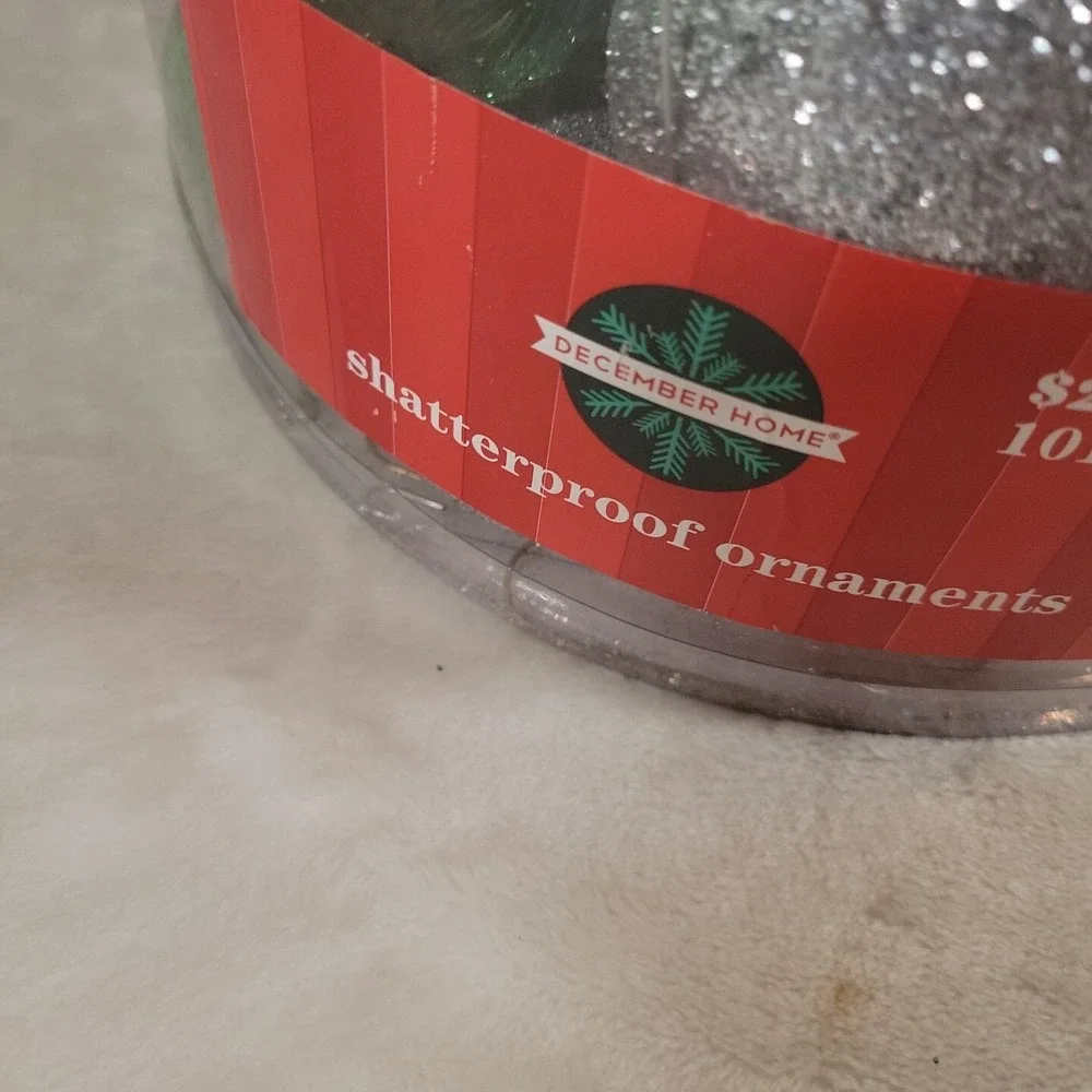 December Home 100 Pieces Shatterproof Christmas Tree Ornaments - Multiple Colors